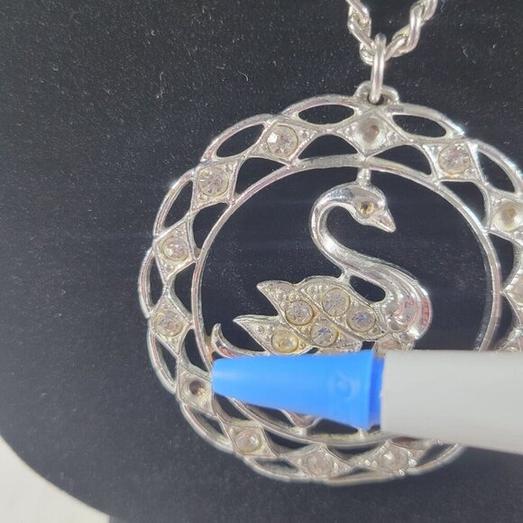 Vintage Sarah Coventry Swan Pendant Rhinestones Silver Classic Elegant Necklace - Picture 7 of 7